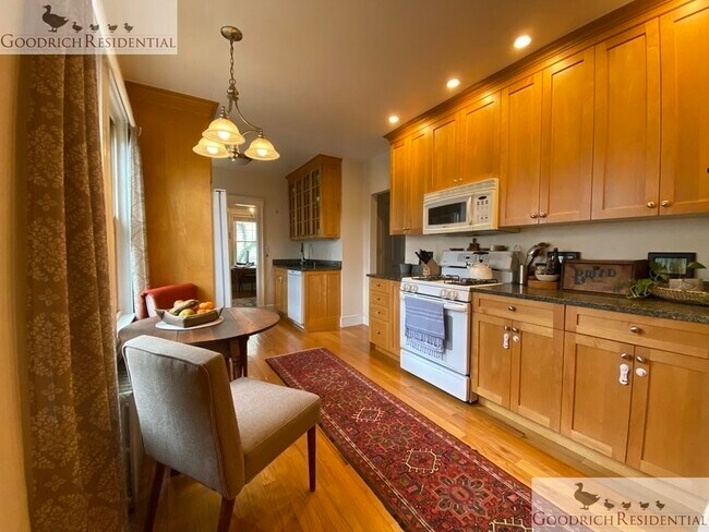 Building Photo - 23 Goldsmith St