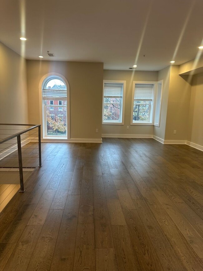 Building Photo - Modern 2 Bedroom, 2 Bathroom Penthouse with Parking in Historic LeDroit Park