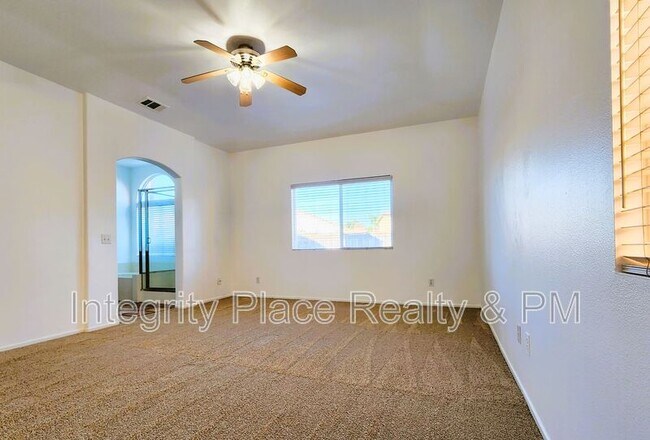 Building Photo - 29968 Rose Blossom Dr