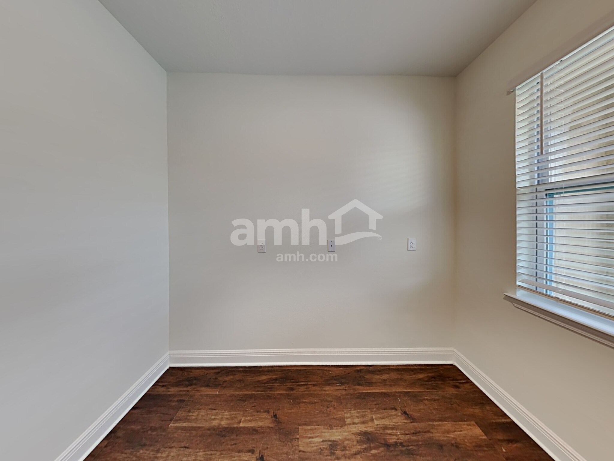 Building Photo - 20585 Calla Lily Dr