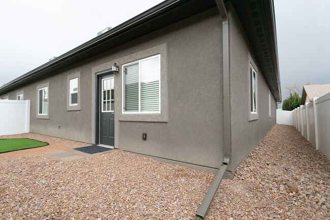 Building Photo - 3005 Autumn Glenn Ct