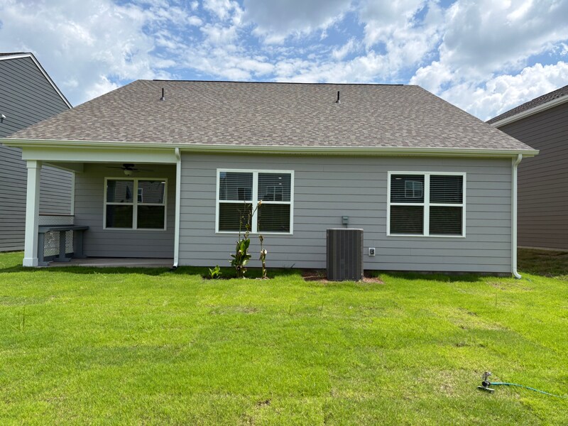 Building Photo - 8407 Plymouth Dr