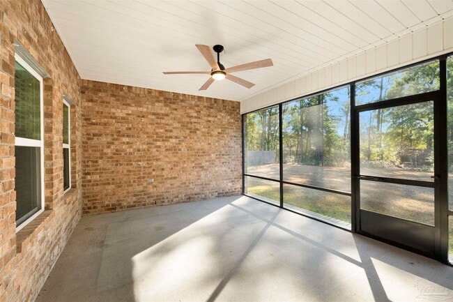 Building Photo - 6482 Cedar Ky Dr