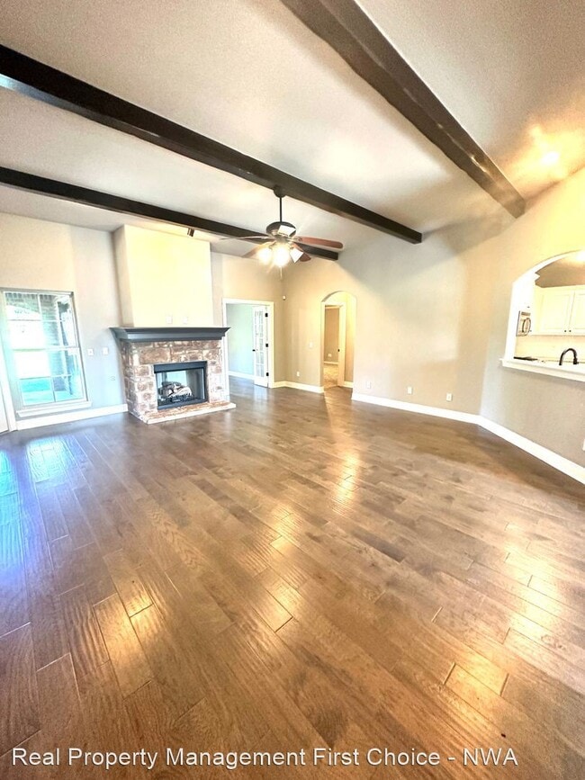 Building Photo - 3 br, 2 bath House - 5607 SW Gunstock Road