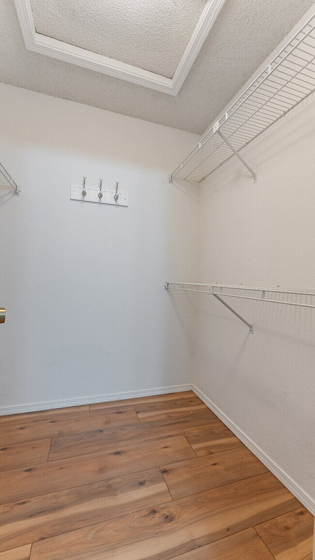 Building Photo - 3 Walter Pl