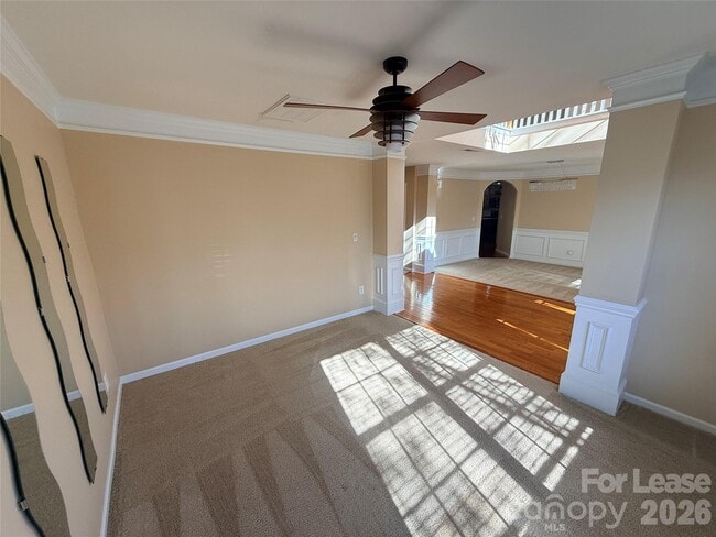 Building Photo - 5219 Sunriver Rd