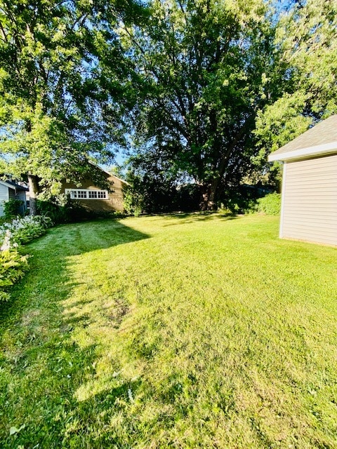 Building Photo - 716 E Randall St