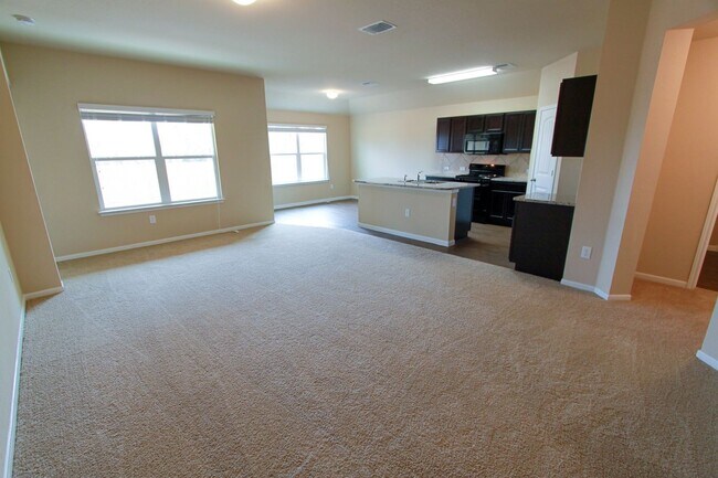 Building Photo - Charming 3-bedroom, 2-bath home in Briarcreek
