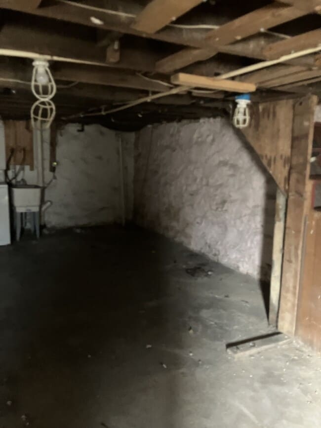 Building Photo - 3722 Manchester Ave