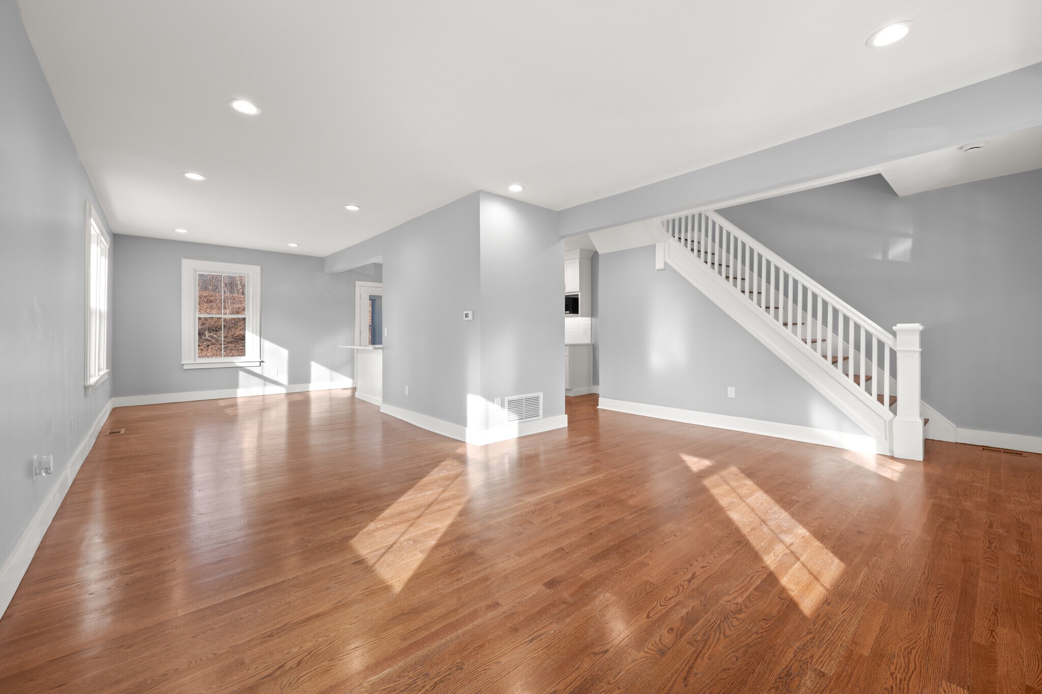 Living Room - 16 West Rd