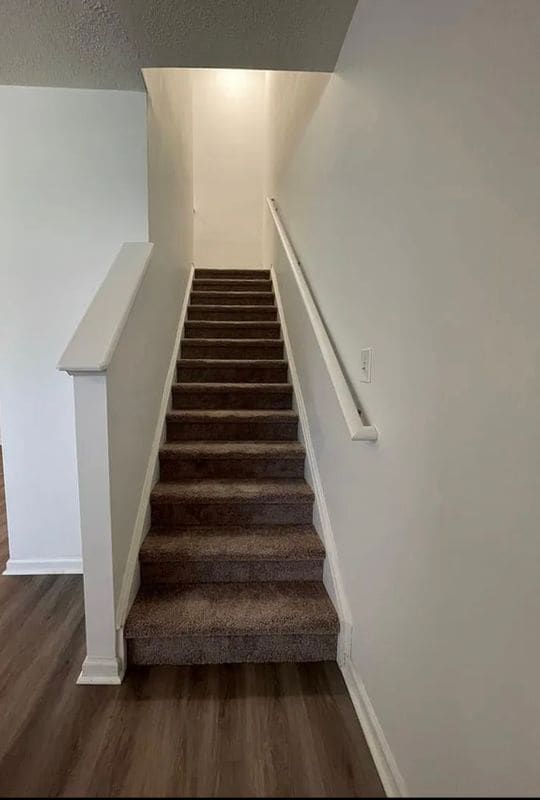 Building Photo - 8490 Oakley Cir