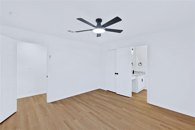 Building Photo - 211 Woodlawn Dr