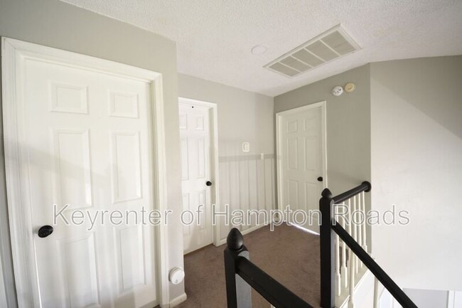 Building Photo - 1197 Dovetail Ct