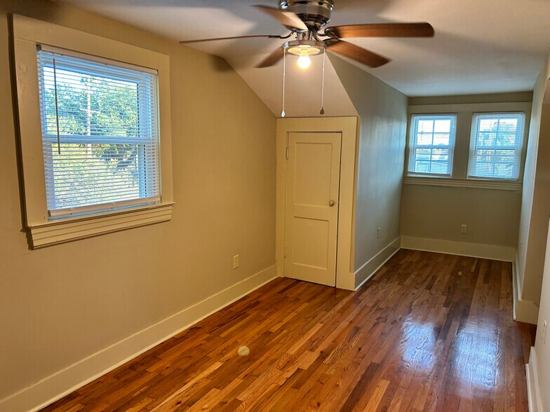 Building Photo - 2555 Elder St