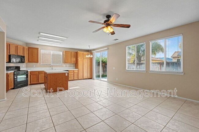 Building Photo - 46201 Jane Pl