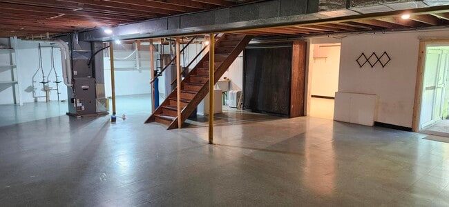 Building Photo - 1707 Miller Rd