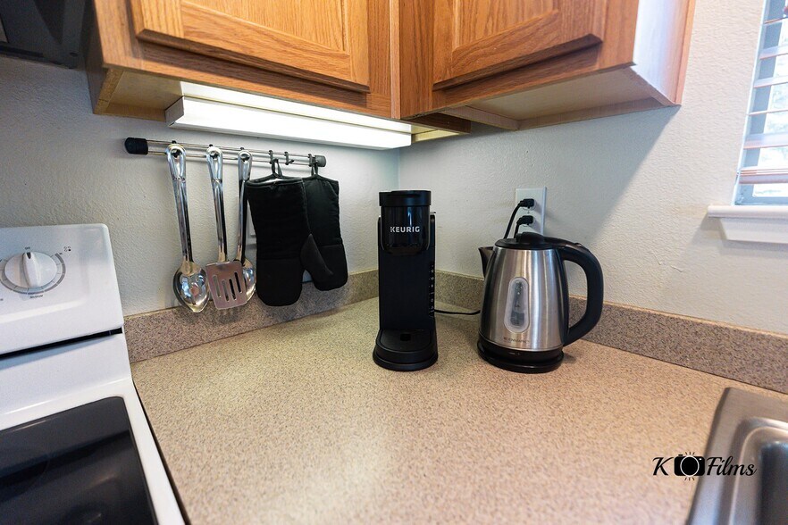 Building Photo - 360 Galaxy Ln