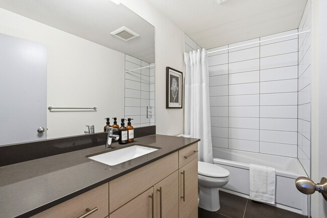 Building Photo - 1464 NW 70th St