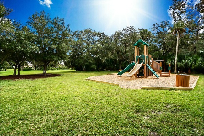 Building Photo - 9772 SW Eastbrook Cir