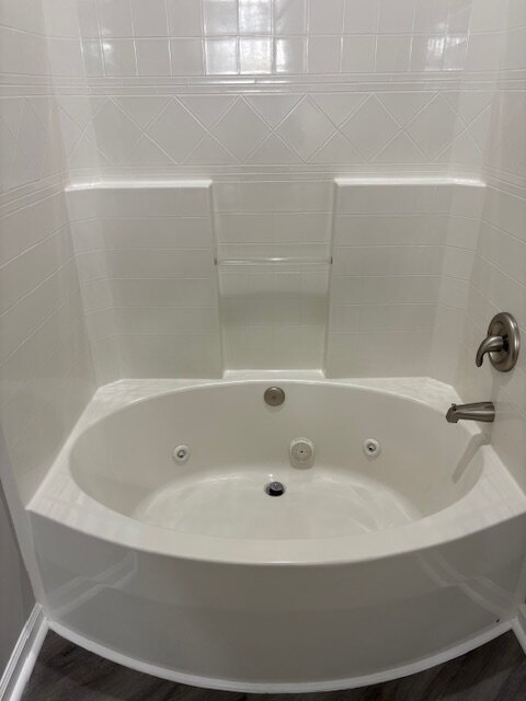 Building Photo - 140 Oak Towne Dr