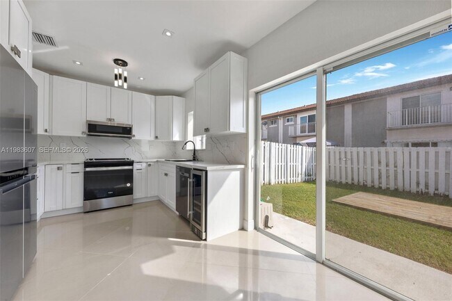 Building Photo - 2897 SW 129th Way