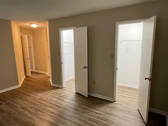 Building Photo - Wonderful 3 Bedroom Ranch in Huntersville