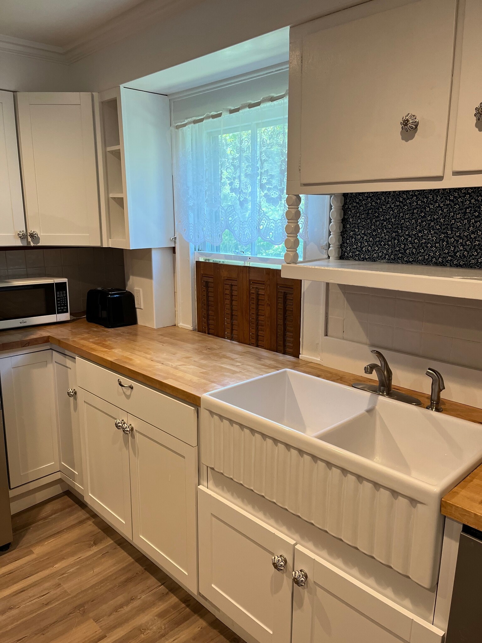 New cabinets, sink and dishwasher - 60 Grove St
