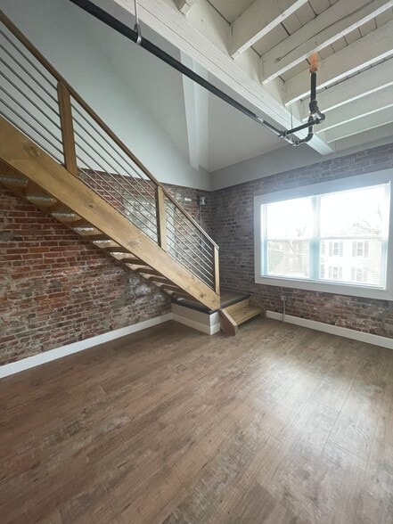 Building Photo - The Harris