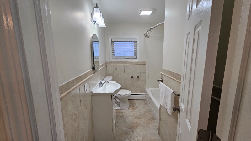 Building Photo - 667 Indian Church Rd