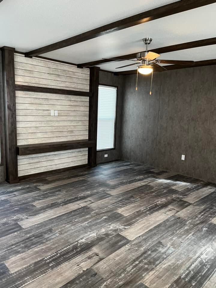 Building Photo - 133 Lillian St