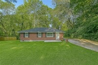 Building Photo - 3539 Tulip Dr