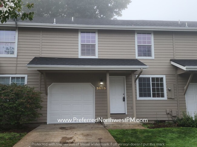 Primary Photo - Updated Townhouse in South Eugene