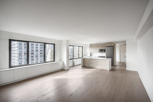 Interior Photo - 220 East 72nd Street