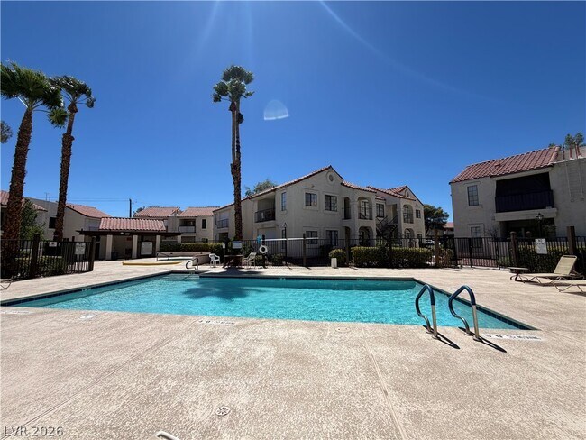 Building Photo - 4878 Nara Vista Way