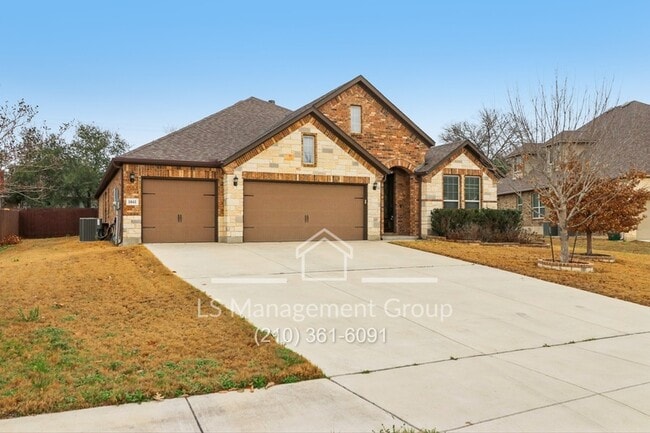 Building Photo - 1041 Water Oak