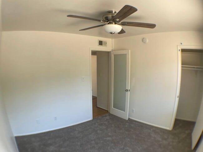 Building Photo - 3 Bedroom Home in Smokerise | Single-Level Living + Natural Light