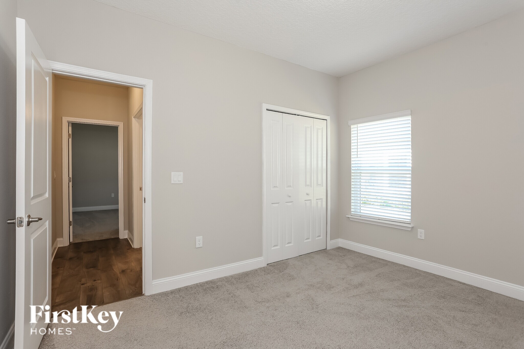 Building Photo - 82 Cottage Green Pl