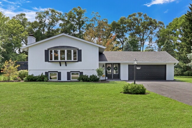 Primary Photo - 31340 Liberty Rd