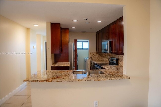 Building Photo - 2408 N 35th Ave