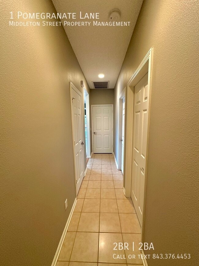 Building Photo - 1 Pomegranate Ln