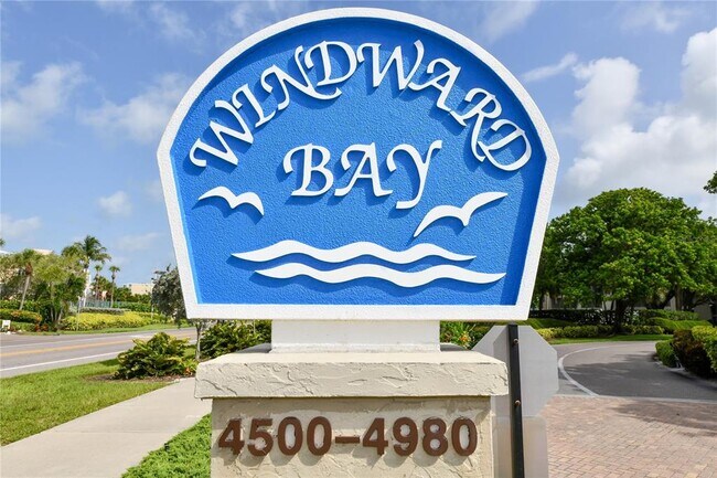 Building Photo - 4760 Gulf of Mexico Dr