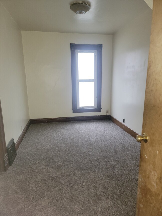 628 W Elm St 628 W Elm St Lima OH 45801 Apartment Finder