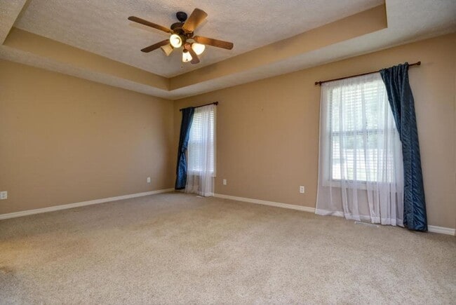 Building Photo - Executive Rental in Park Crest Meadows