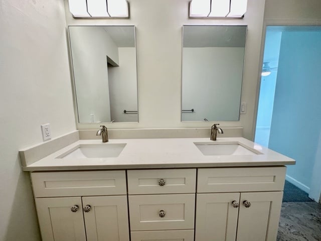 Master vanity area - 25 Ivy Sq NE