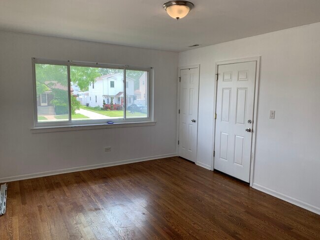 Building Photo - 4118 Wesley Terrace