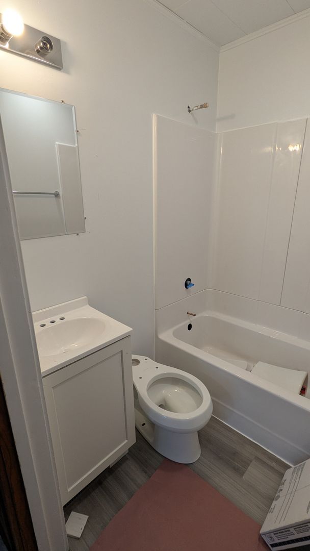 Building Photo - 3 bedroom, 1 bath home in Waterloo