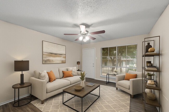 Living Room - Buena Onda on Small Hill