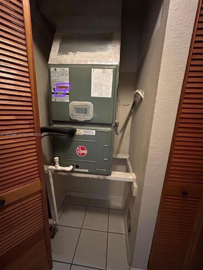 Building Photo - 4531 SW 146th Ct