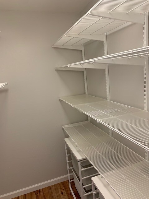 Building Photo - 320 N Civic Dr