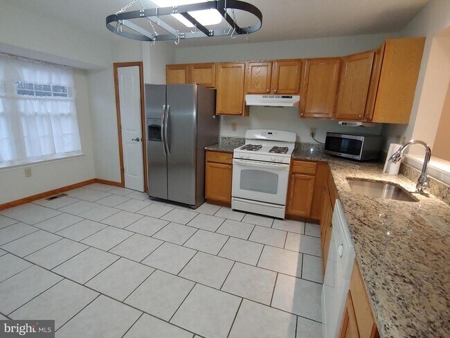 Building Photo - 2665 Worrell Ct
